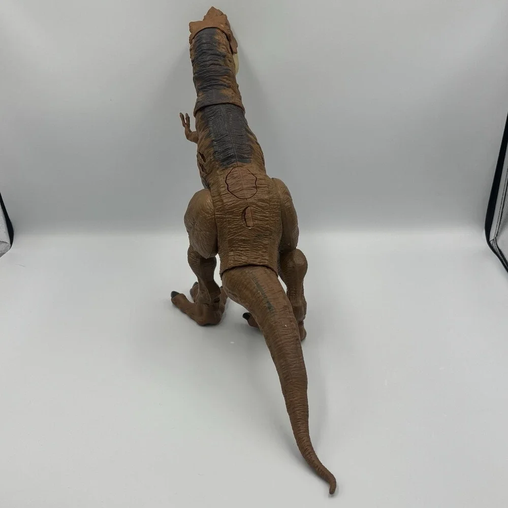 Jurassic World Dominion Extreme Damage Tyrannosaurus Rex Exclusive‎